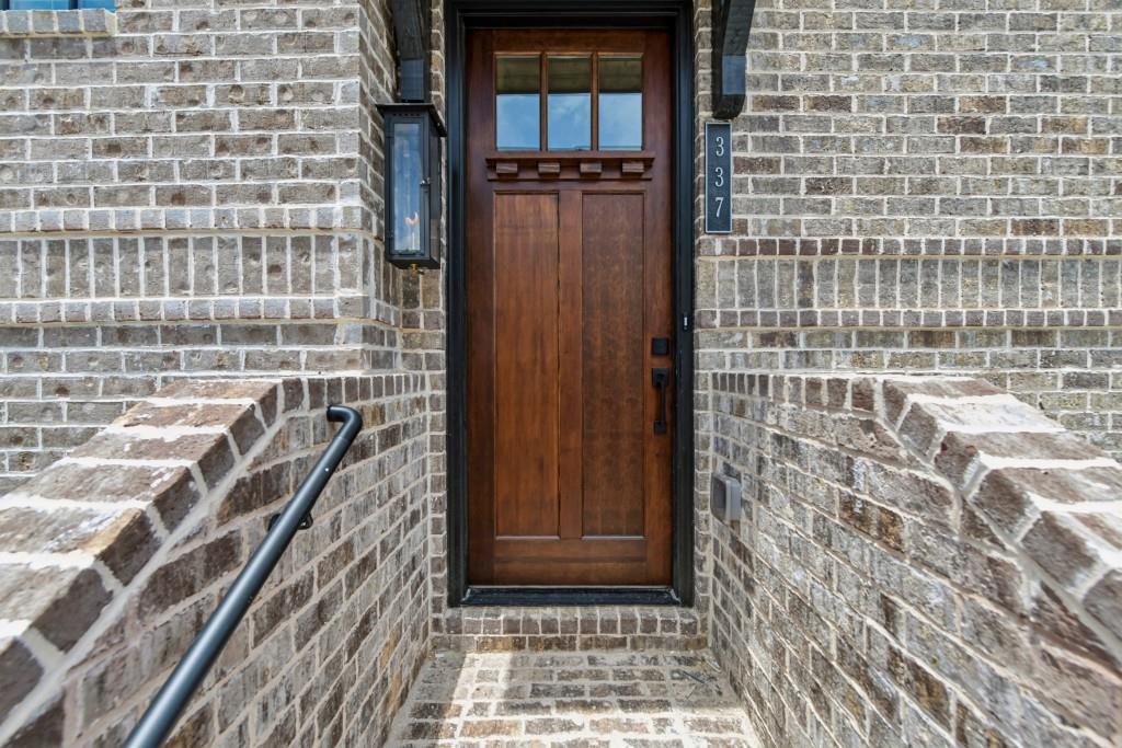 337 Sugarview Road Sugar Hill, GA 30518 - Photo 4 of 57