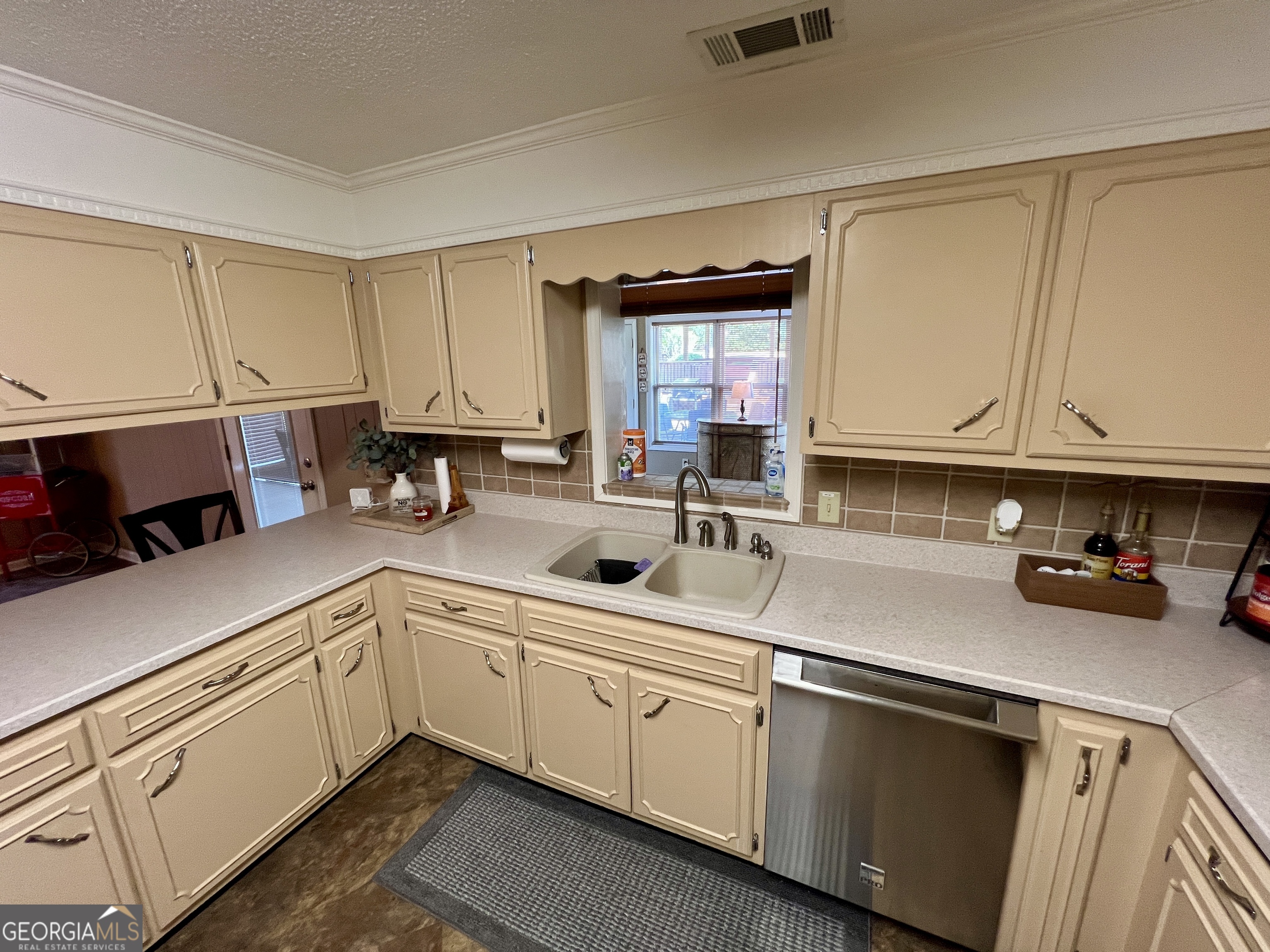 4281 Highway 46 Soperton, GA 30457 - Photo 16 of 85