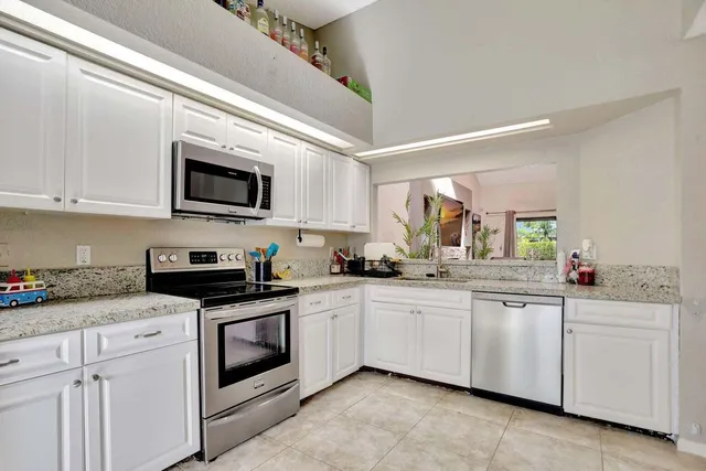 $403,000 | 8353 Waterford Avenue, Tamarac, FL 33321