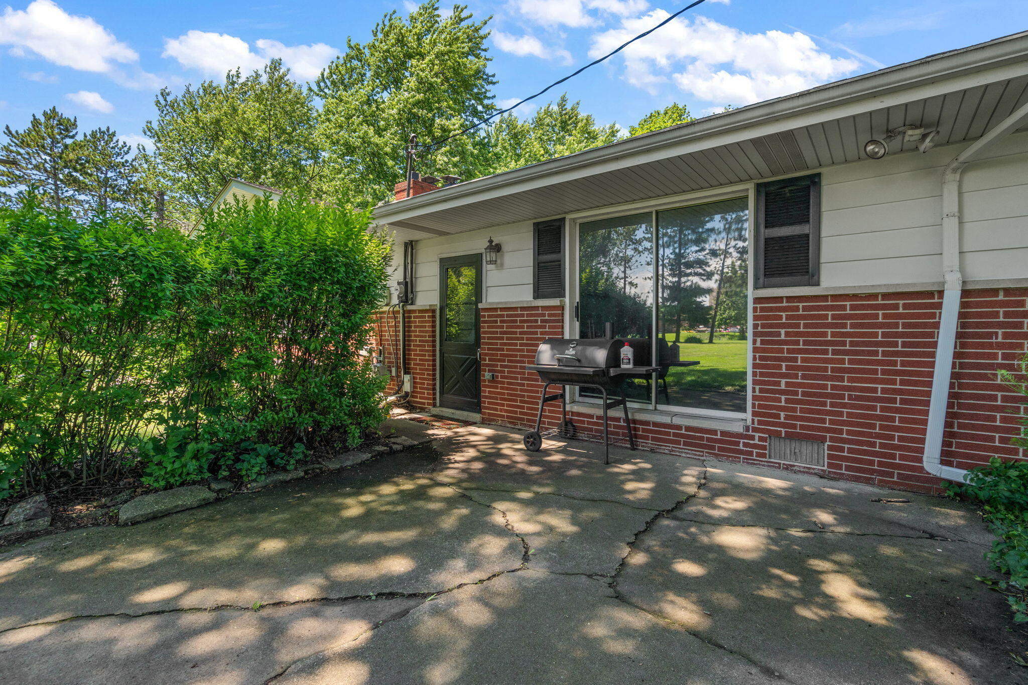 419 Hemlock Lane Crown Point, IN 46307 - Photo 26 of 34 2048x1365