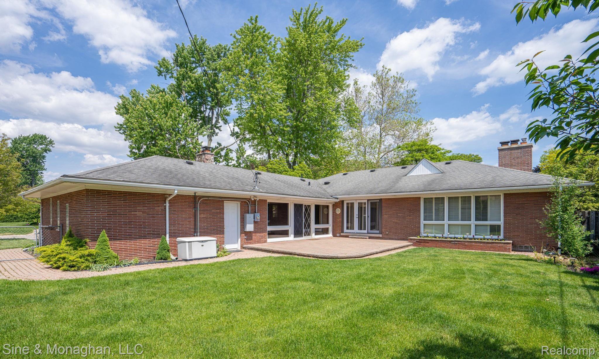 11 Willison Road Grosse Pointe, MI 48236 - Photo 12 of 63 12.jpg