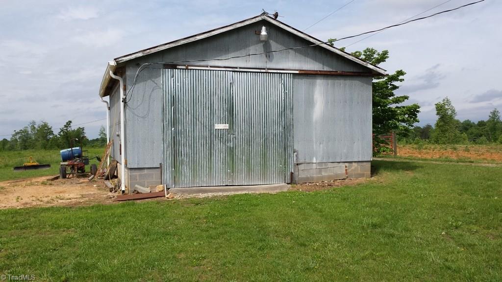 5190 Siloam Road Dobson, NC 27017 - Photo 19 of 21 Gallery Image 19