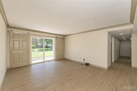 $145,000 | 10315 Forest Brook Lane, Unit A, St. Louis, MO 63146
