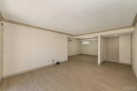 $145,000 | 10315 Forest Brook Lane, Unit A, St. Louis, MO 63146