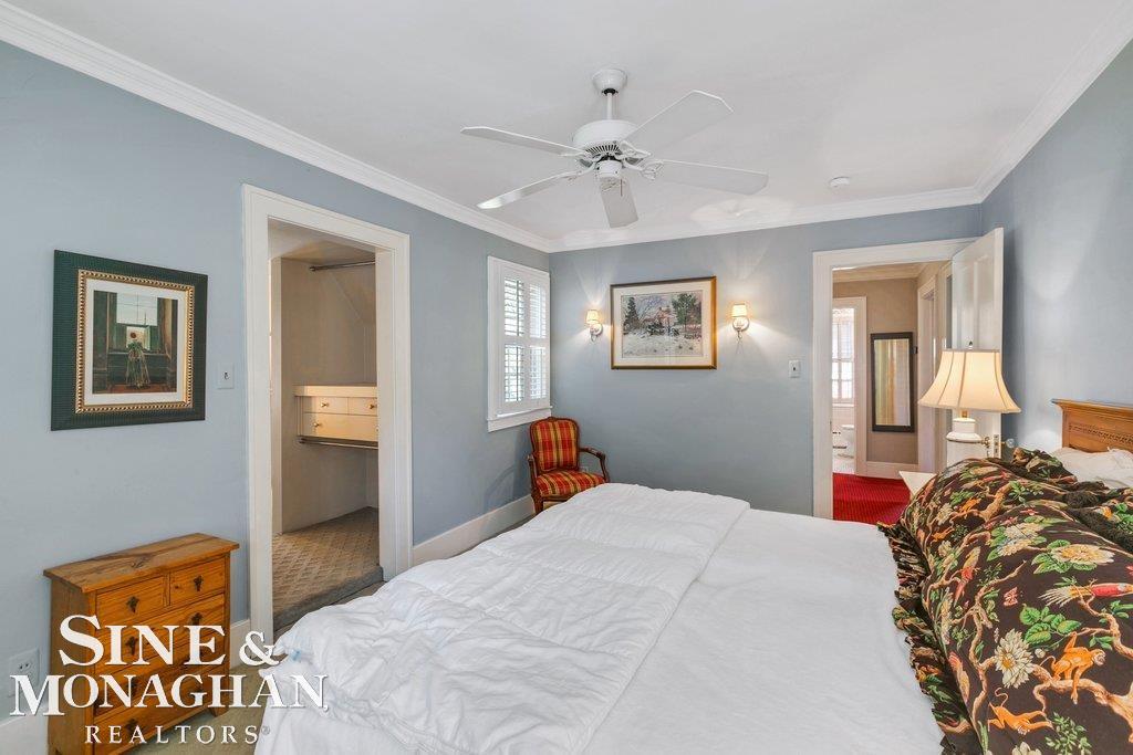 718 Washington Grosse Pointe, MI 48230 - Photo 18 of 36 50078974-17.JPG