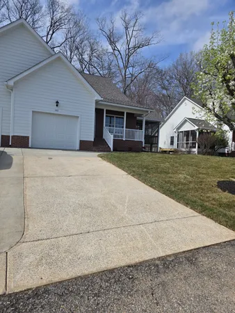 $265,000 | 143 Rose Drive, Unit D, Dover, TN 37058