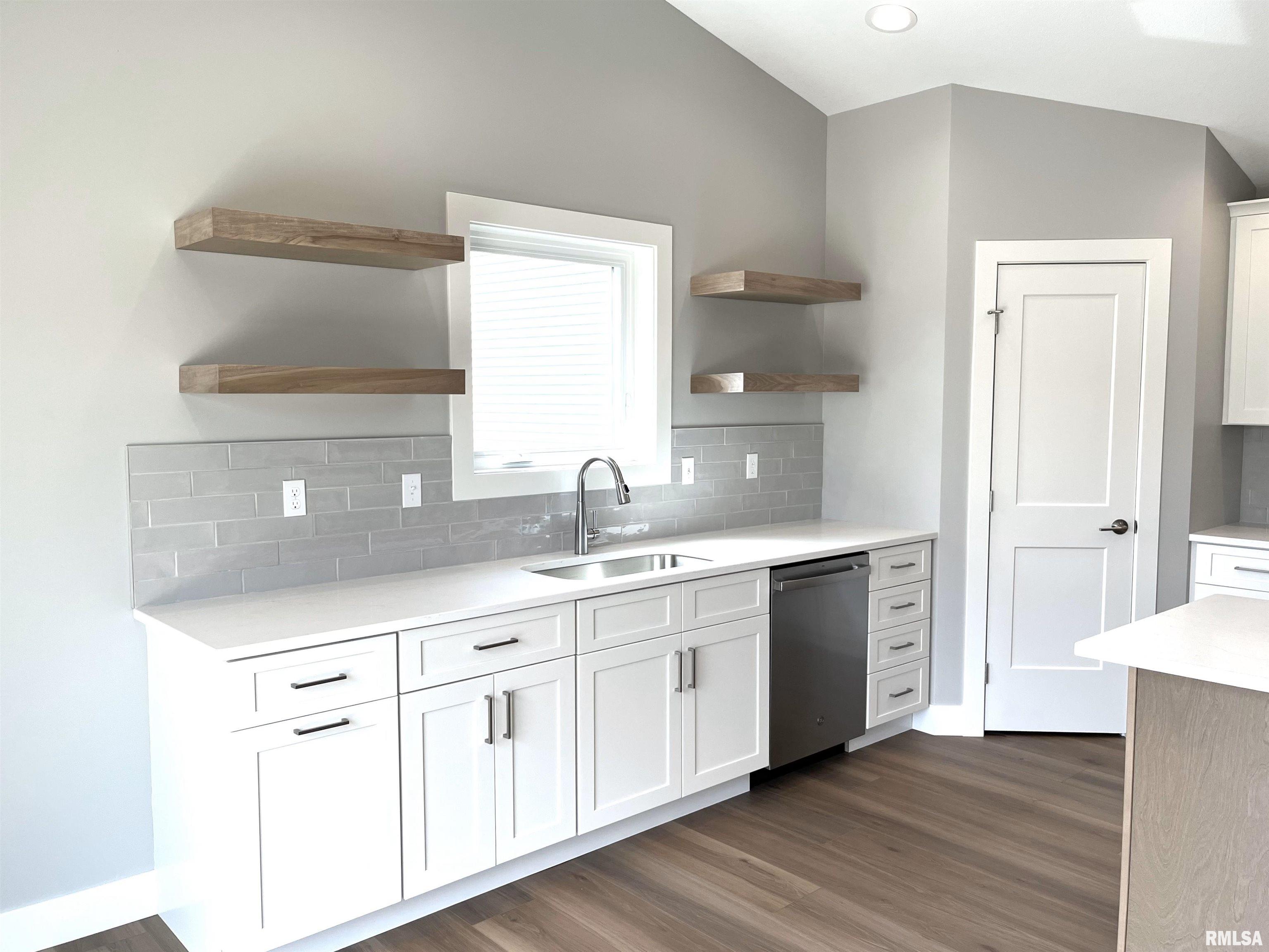 905 Devonshire Road Washington, IL 61571 - Photo 20 of 44