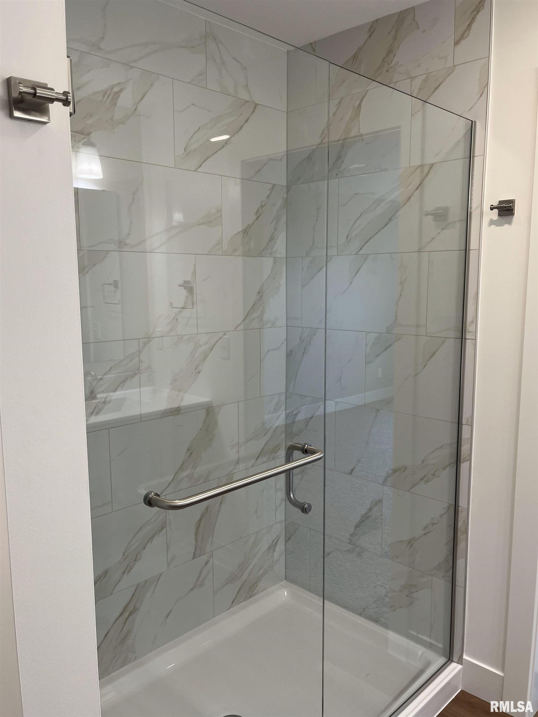 905 Devonshire Road Washington, IL 61571 - Photo 32 of 44