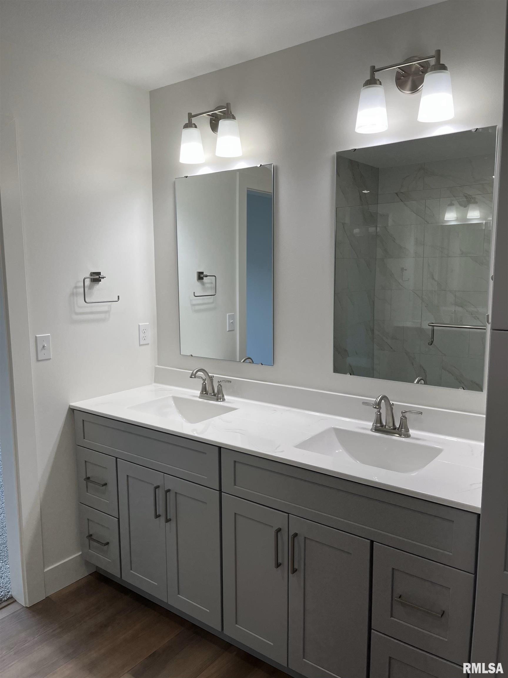 905 Devonshire Road Washington, IL 61571 - Photo 33 of 44