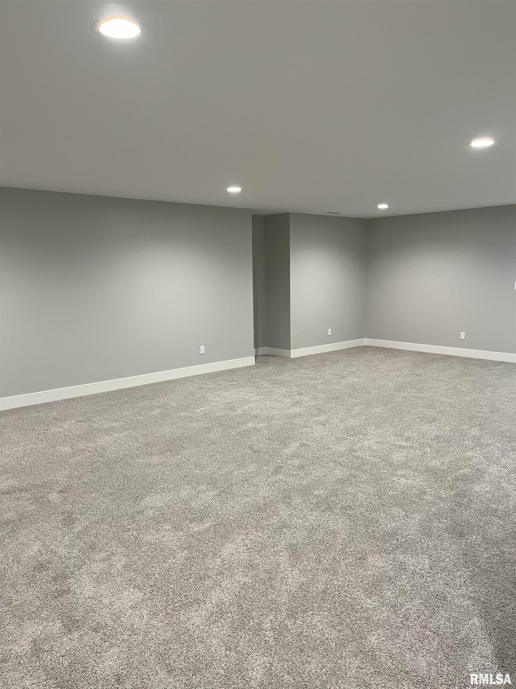 905 Devonshire Road Washington, IL 61571 - Photo 35 of 44