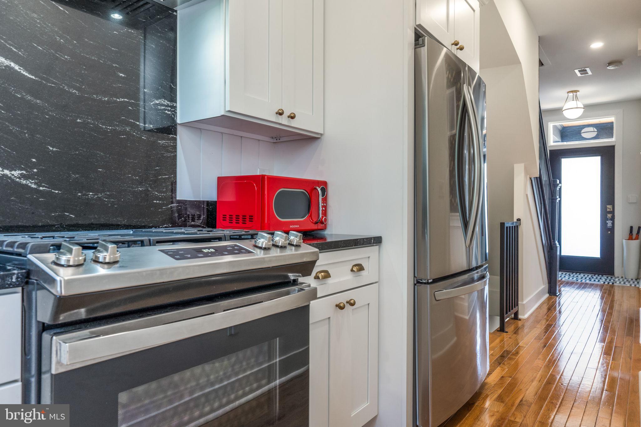766 Columbia Road Northwest Washington, DC 20001 - Photo 15 of 40 Gallery Image 15