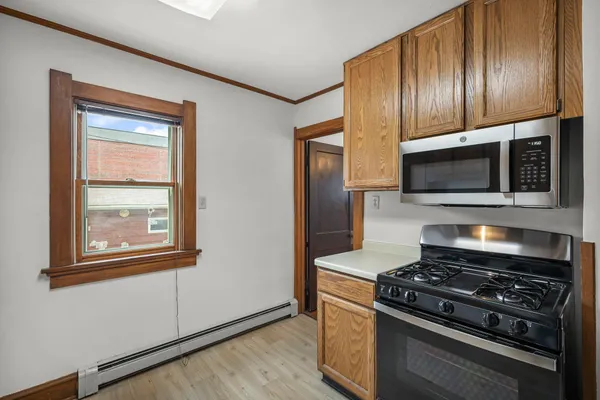 $390,000 | 130 North 5th Street, Madison, WI 53704