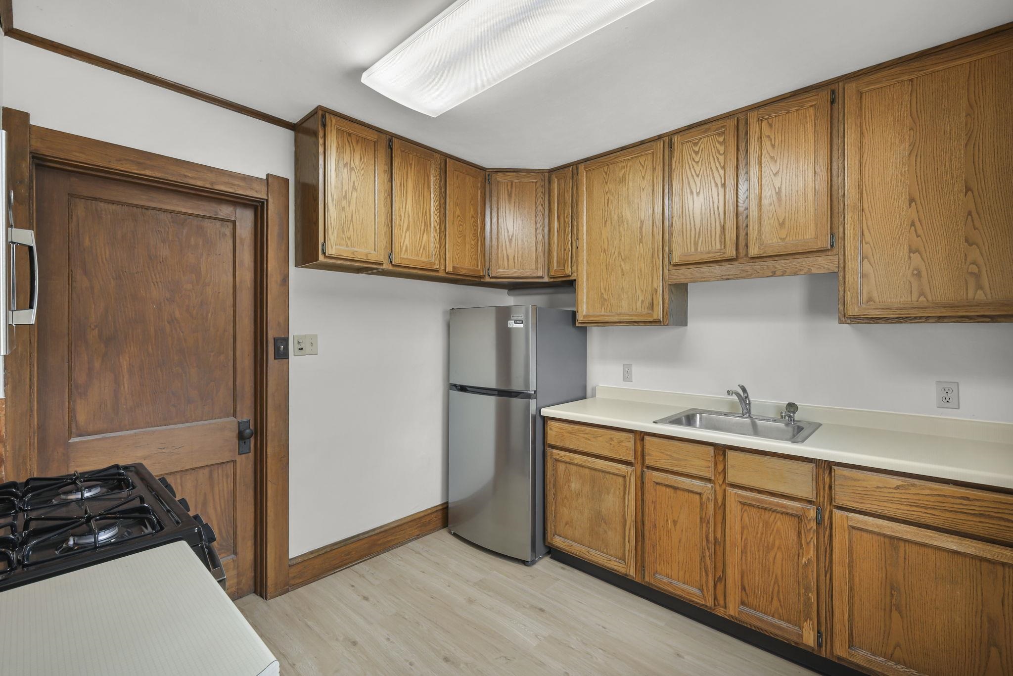 130 North 5th Street Madison, WI 53704 - Photo 17 of 37