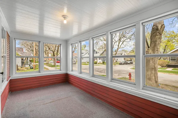 $390,000 | 130 North 5th Street, Madison, WI 53704