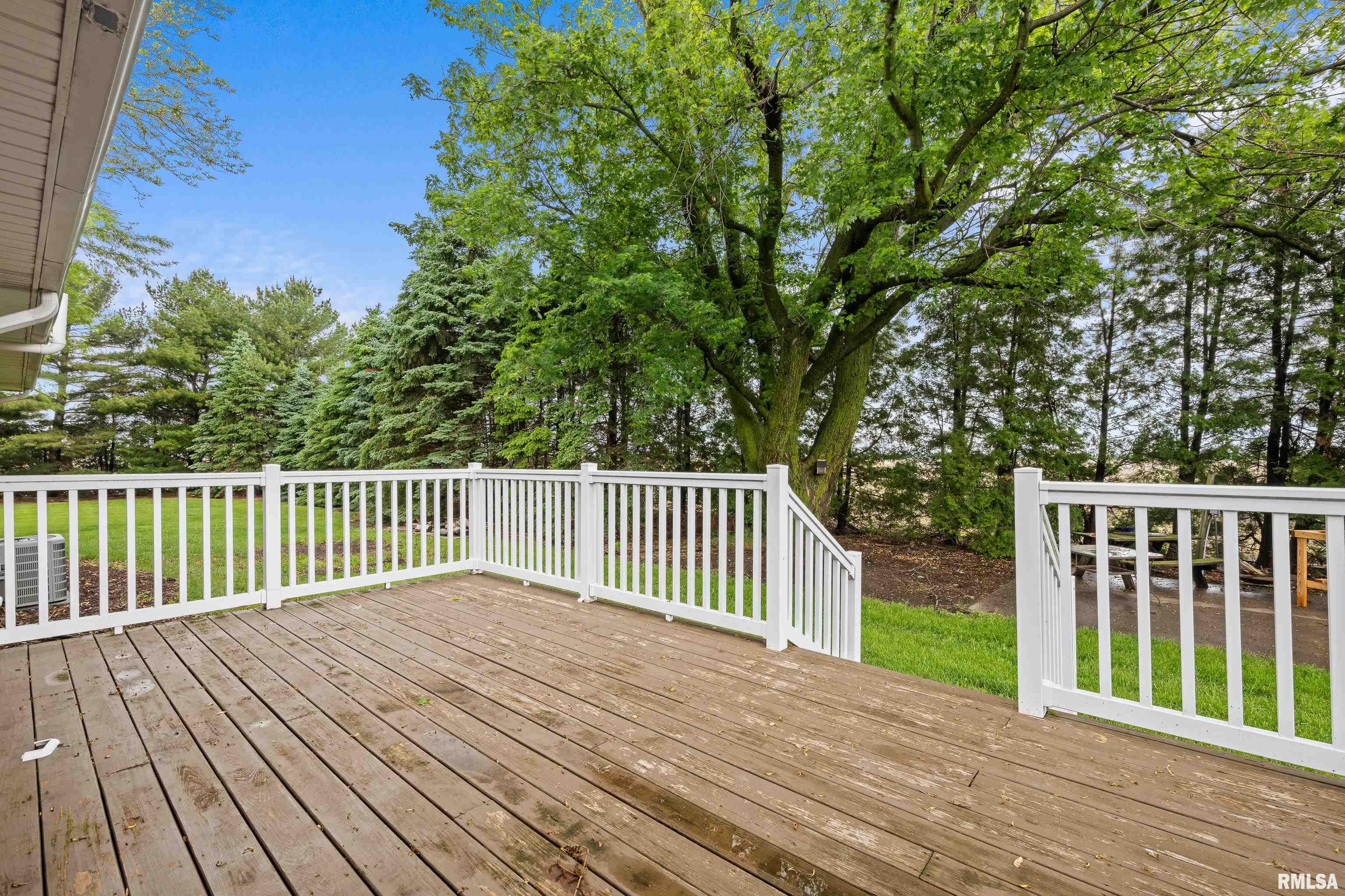 13111 134th Avenue West Taylor Ridge, IL 61284 - Photo 29 of 42 Gallery Image 29