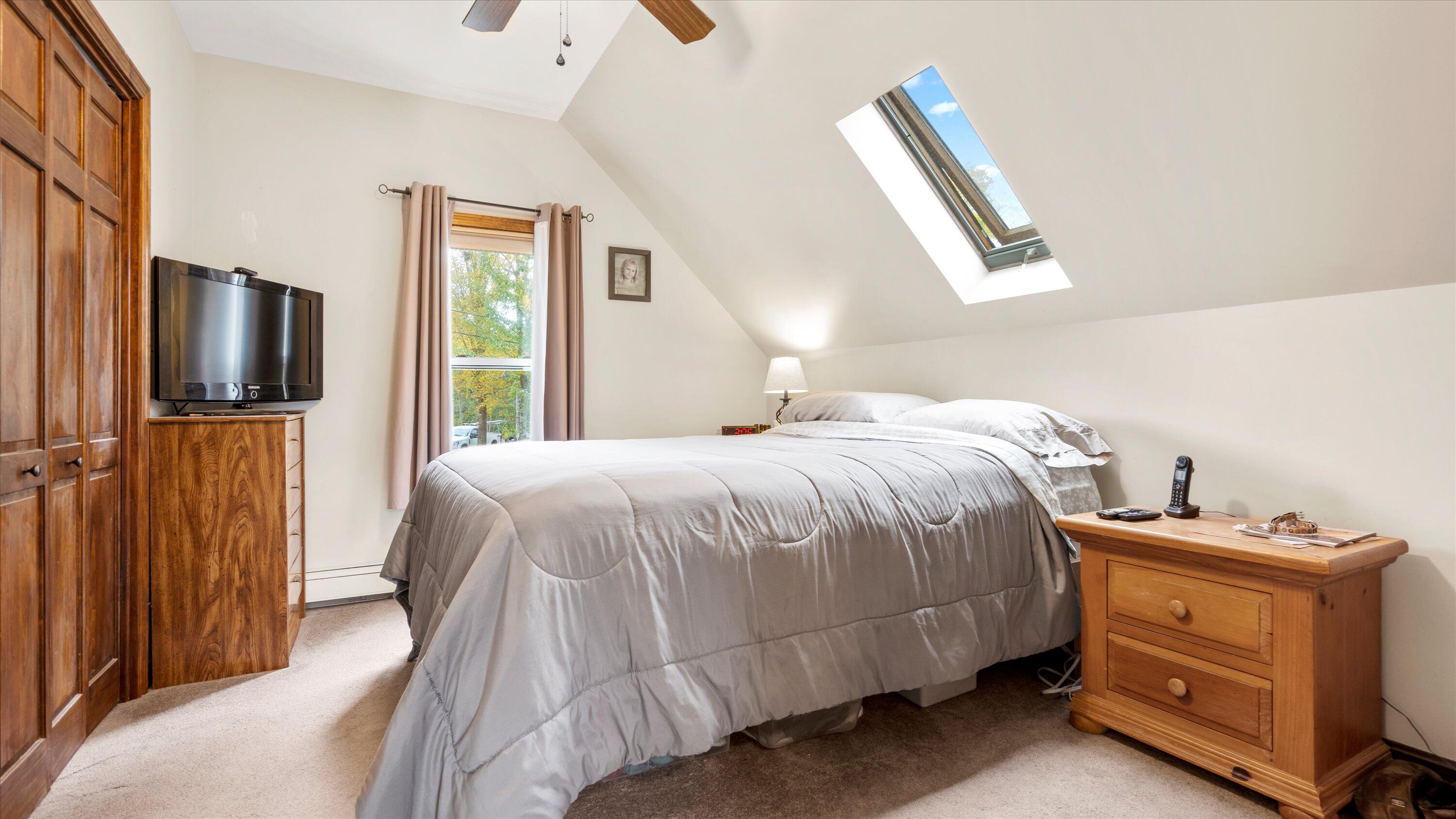 432 Back River Road Boothbay, ME 04537 - Photo 32 of 42 Primary Bed