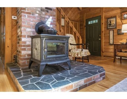 520 Leadmine Road Sturbridge, MA 01566 - Photo 6 of 30