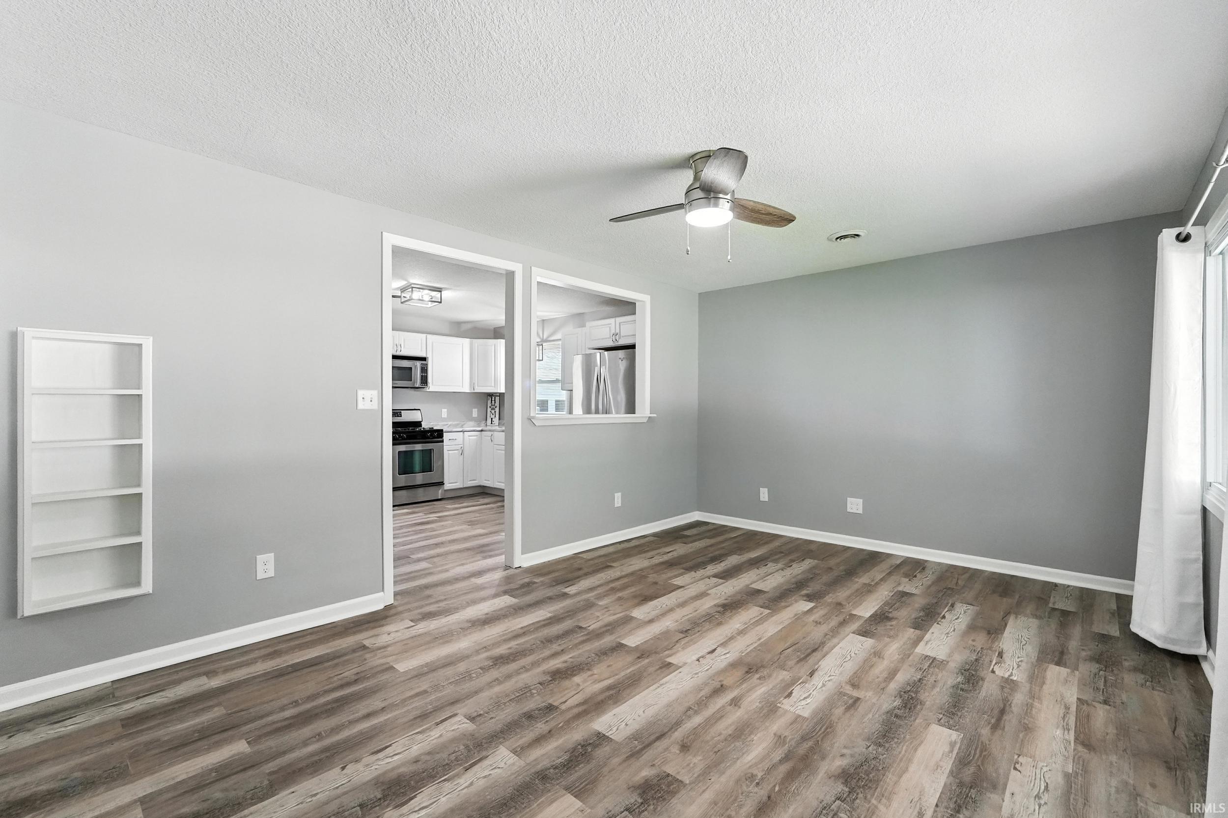6031 Southcrest Road Fort Wayne, IN 46816 - Photo 4 of 33 Gallery Image 4