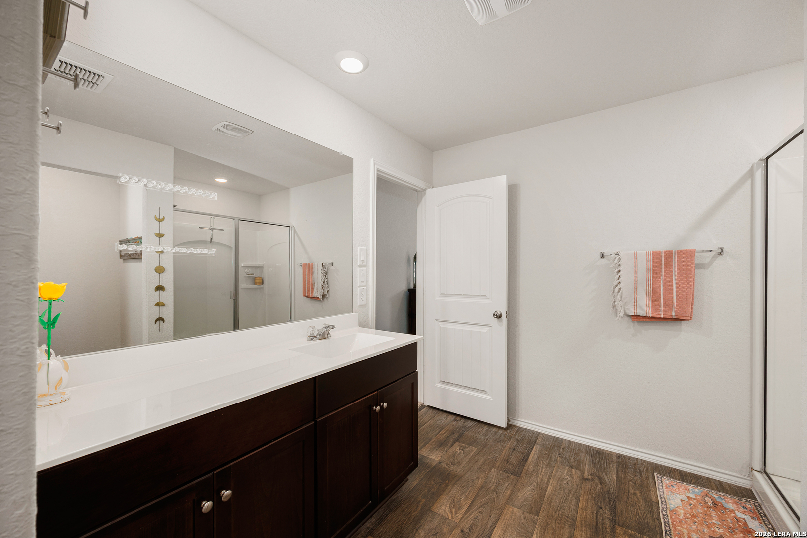 204 Yucca Seguin, TX 78155 - Photo 13 of 39