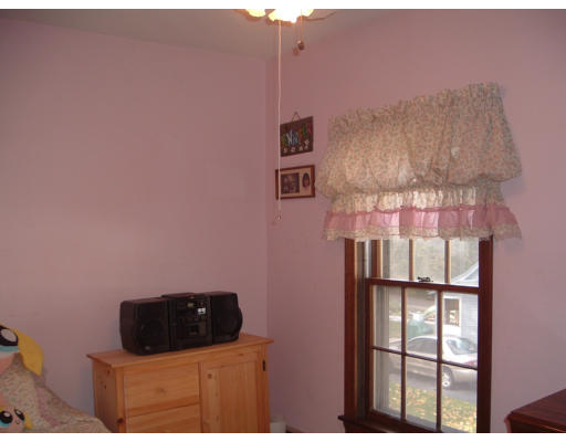 248 Ware Street Palmer, MA 01069 - Photo 7 of 11