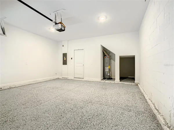 $2,300 | 409 Bogey Drive, Davenport, FL 33896