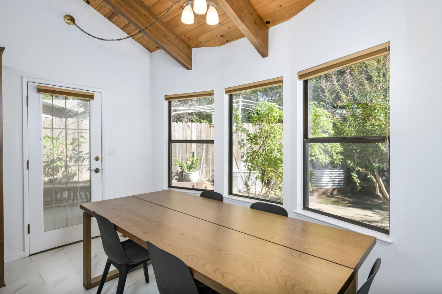 2921 Miller Way Placerville, CA 95667 - Photo 8 of 29 a workspace with furniture and window