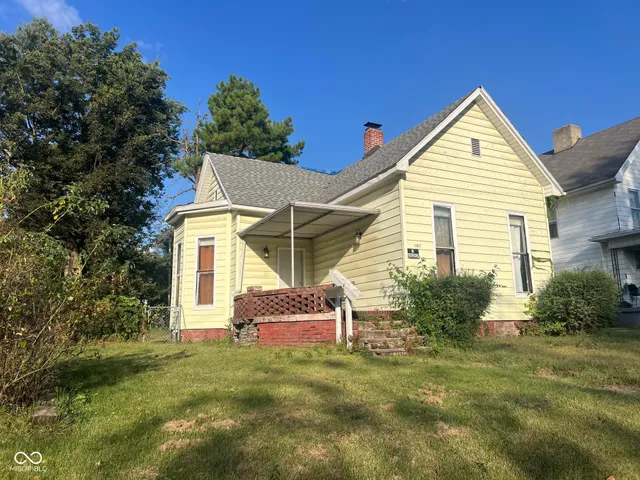 $59,900 | 1107 South 7th Street, Terre Haute, IN 47802