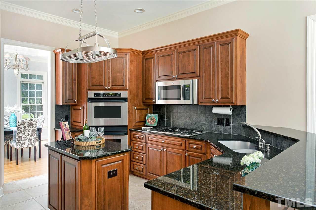 5325 Birchleaf Drive Raleigh, NC 27606 - Photo 9 of 25 Gallery Image 9