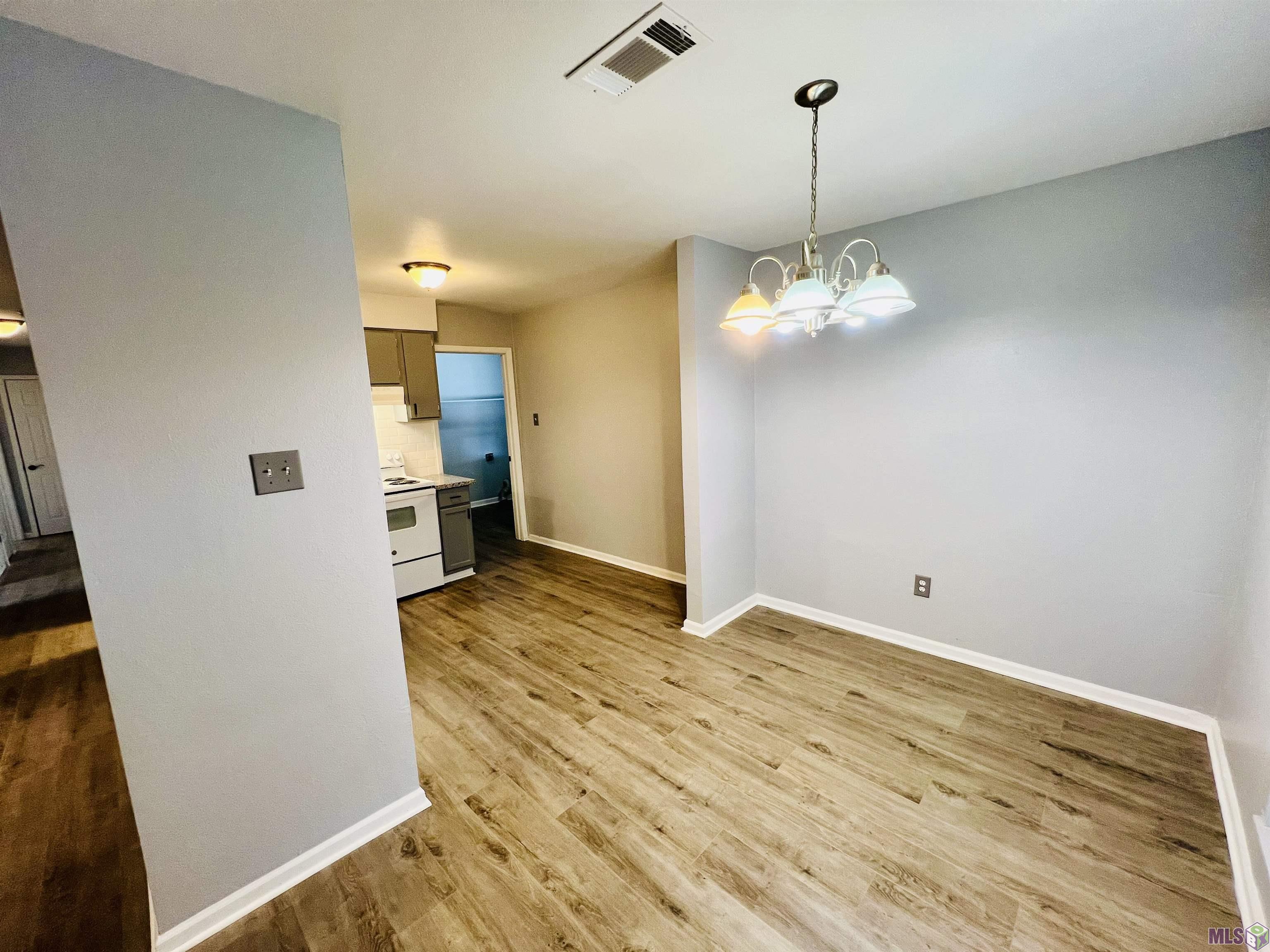 8743 Aubin Road Denham Springs, LA 70726 - Photo 3 of 14