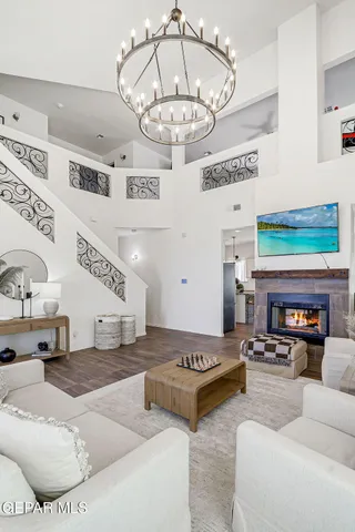 $359,999 | 13847 Alamito Creek Avenue, Clint, TX 79836