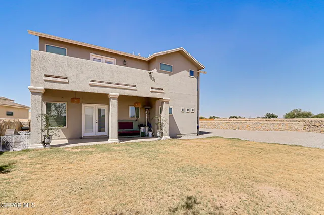 $359,999 | 13847 Alamito Creek Avenue, Clint, TX 79836
