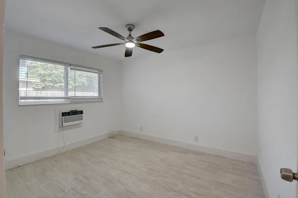 $1,650 | 525 South Broadway, Unit M, Lantana, FL 33462