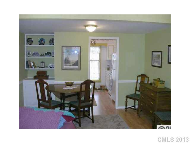 8313 Knights Bridge Road, Unit NONE Charlotte, NC 28210 - Photo 2 of 10 Gallery Image 2