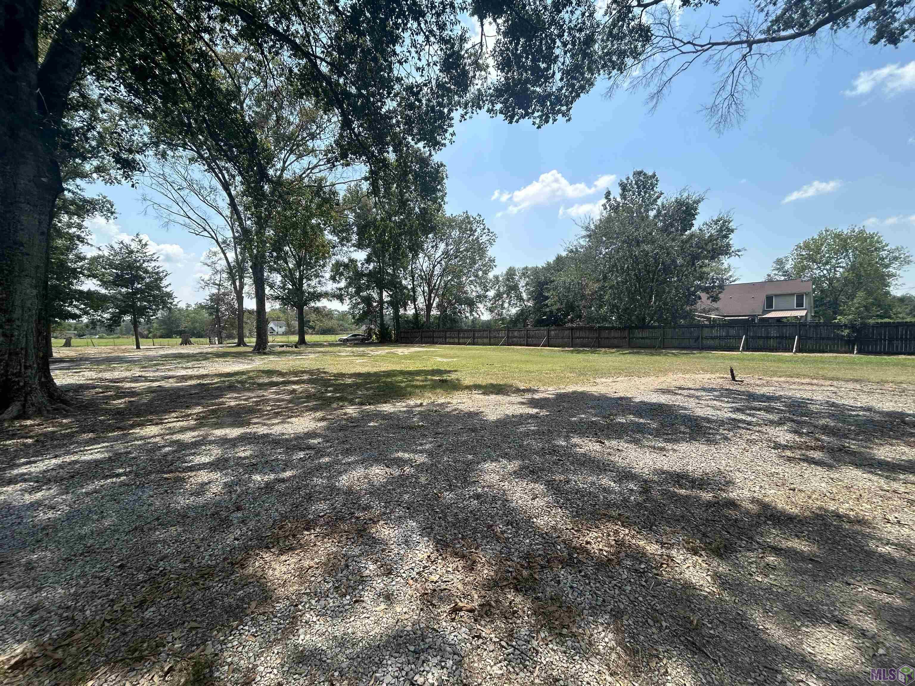 6339 Shaw Cemetery Road Zachary, LA 70791 - Photo 3 of 8 Gallery Image 3