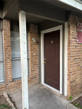 $1,350 | 1210 Southport Drive, Unit A, Austin, TX 78704