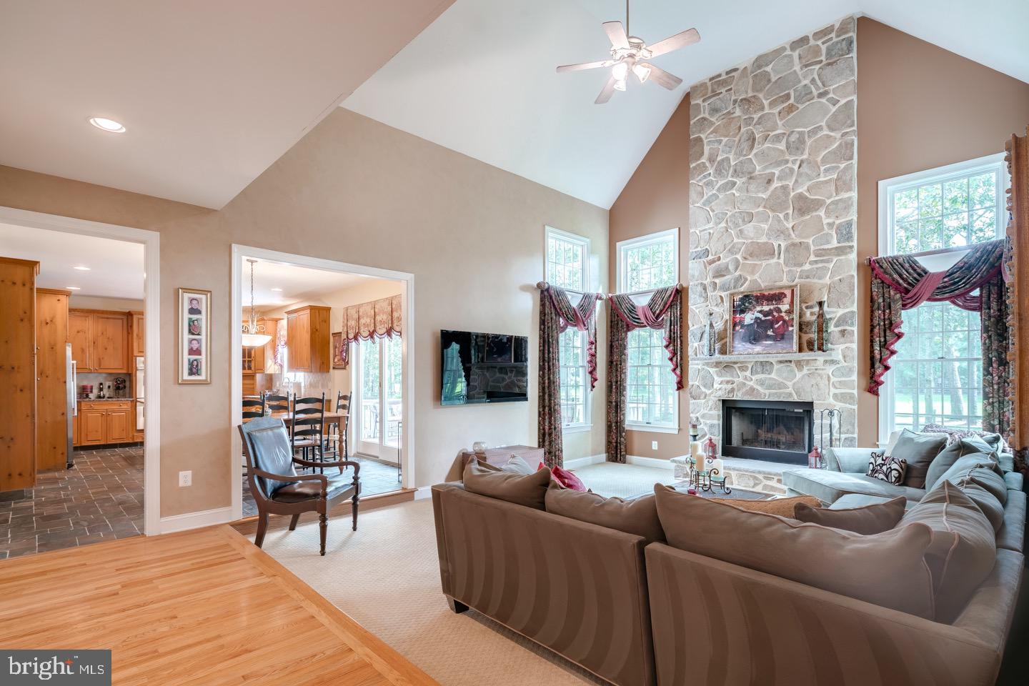 57 Bortons Road Marlton, NJ 08053 - Photo 12 of 41 GREAT ROOM/FAMILY ROOM