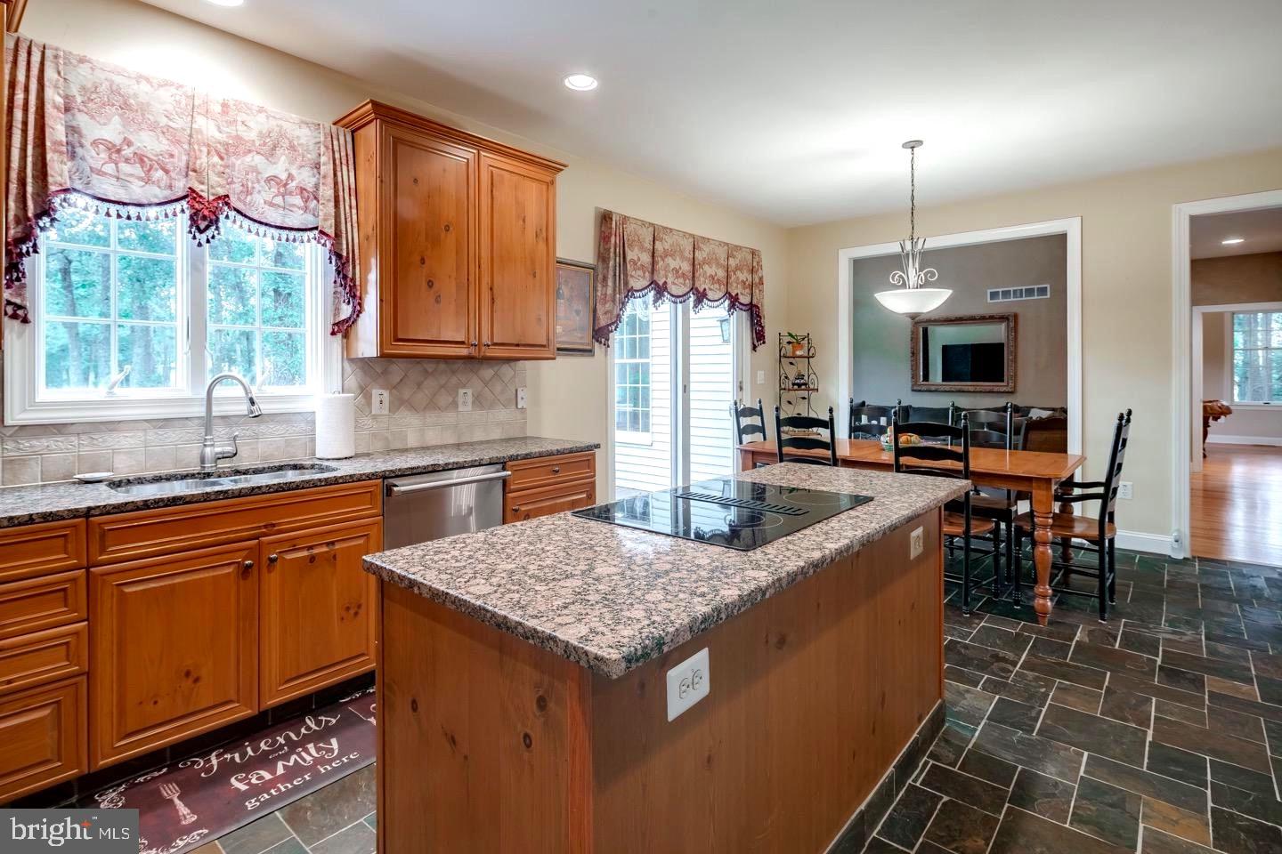 57 Bortons Road Marlton, NJ 08053 - Photo 16 of 41 KITCHEN