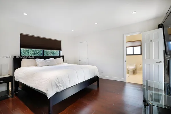 $6,500 | 8520 Southwest 103rd Street, Miami, FL 33156