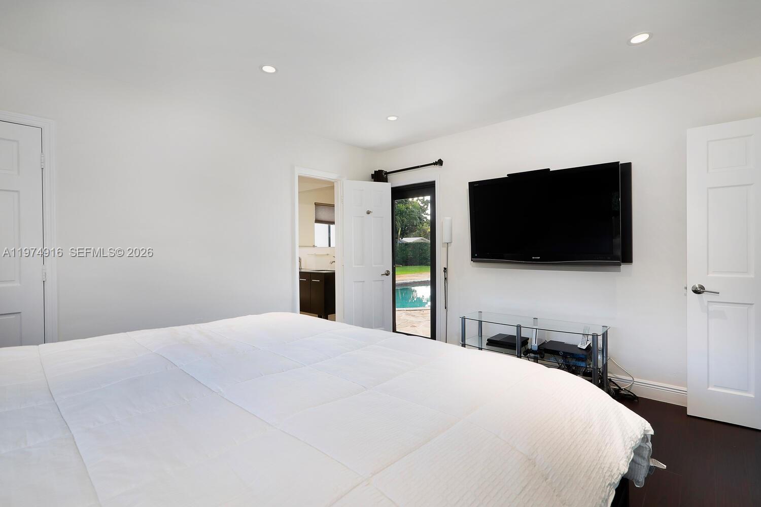 8520 Southwest 103rd Street Miami, FL 33156 - Photo 18 of 34