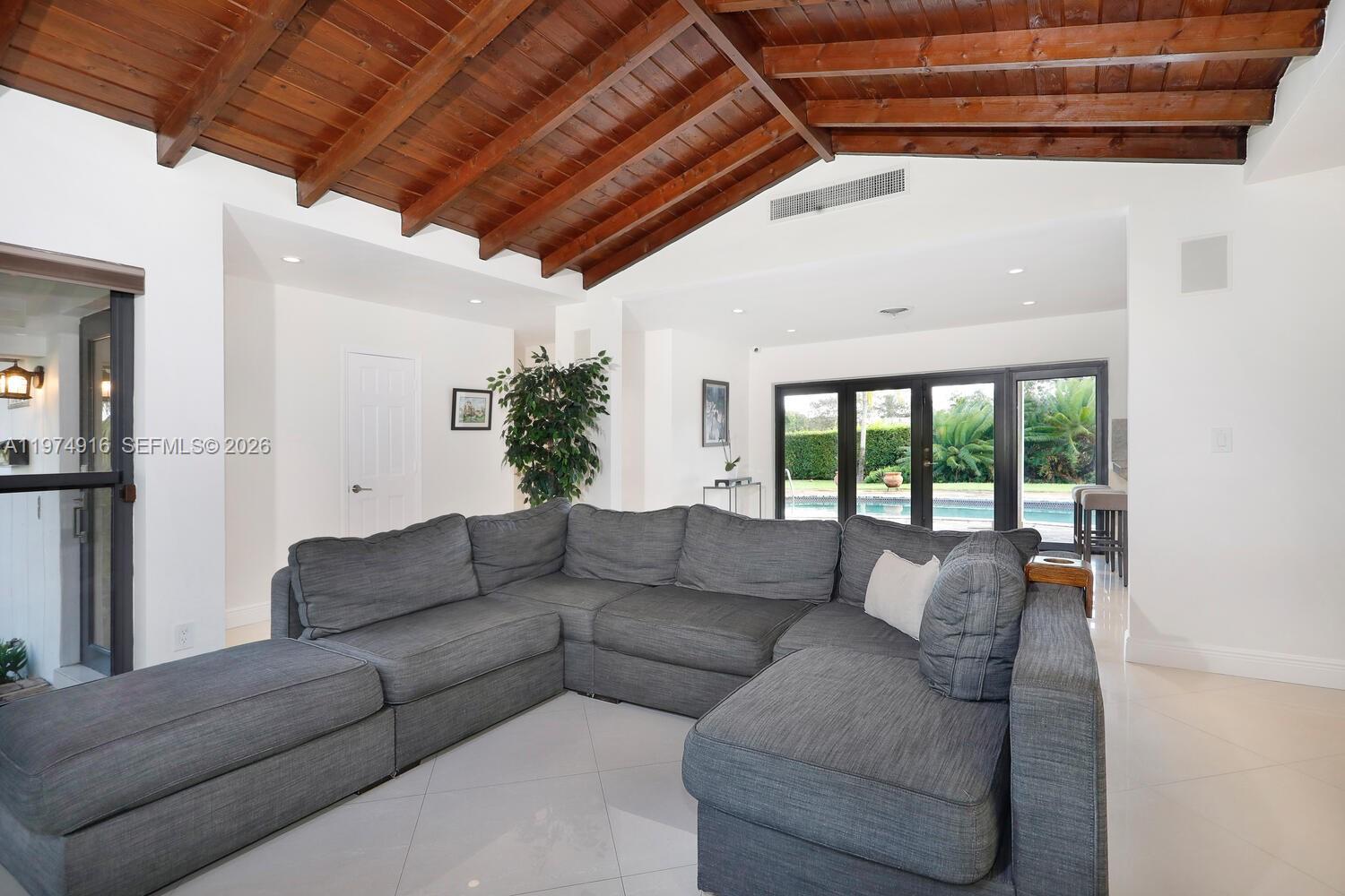 8520 Southwest 103rd Street Miami, FL 33156 - Photo 6 of 34