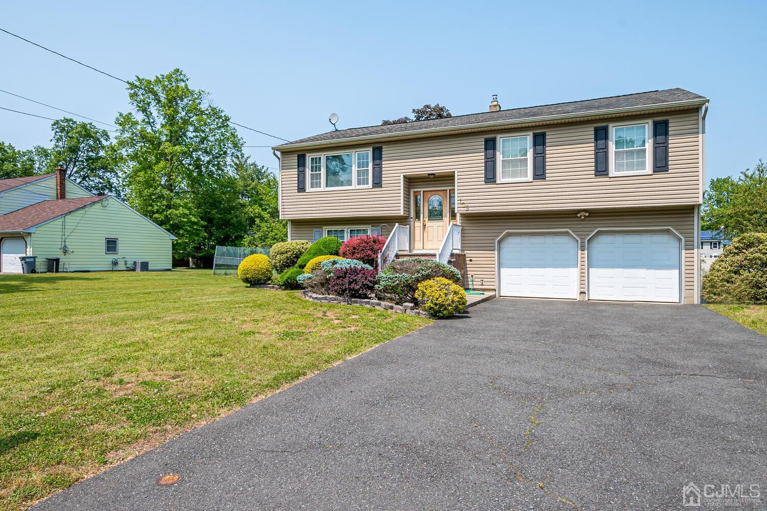 105 Hancock Road Piscataway, NJ 08854 - Photo 2 of 43 Gallery Image 2