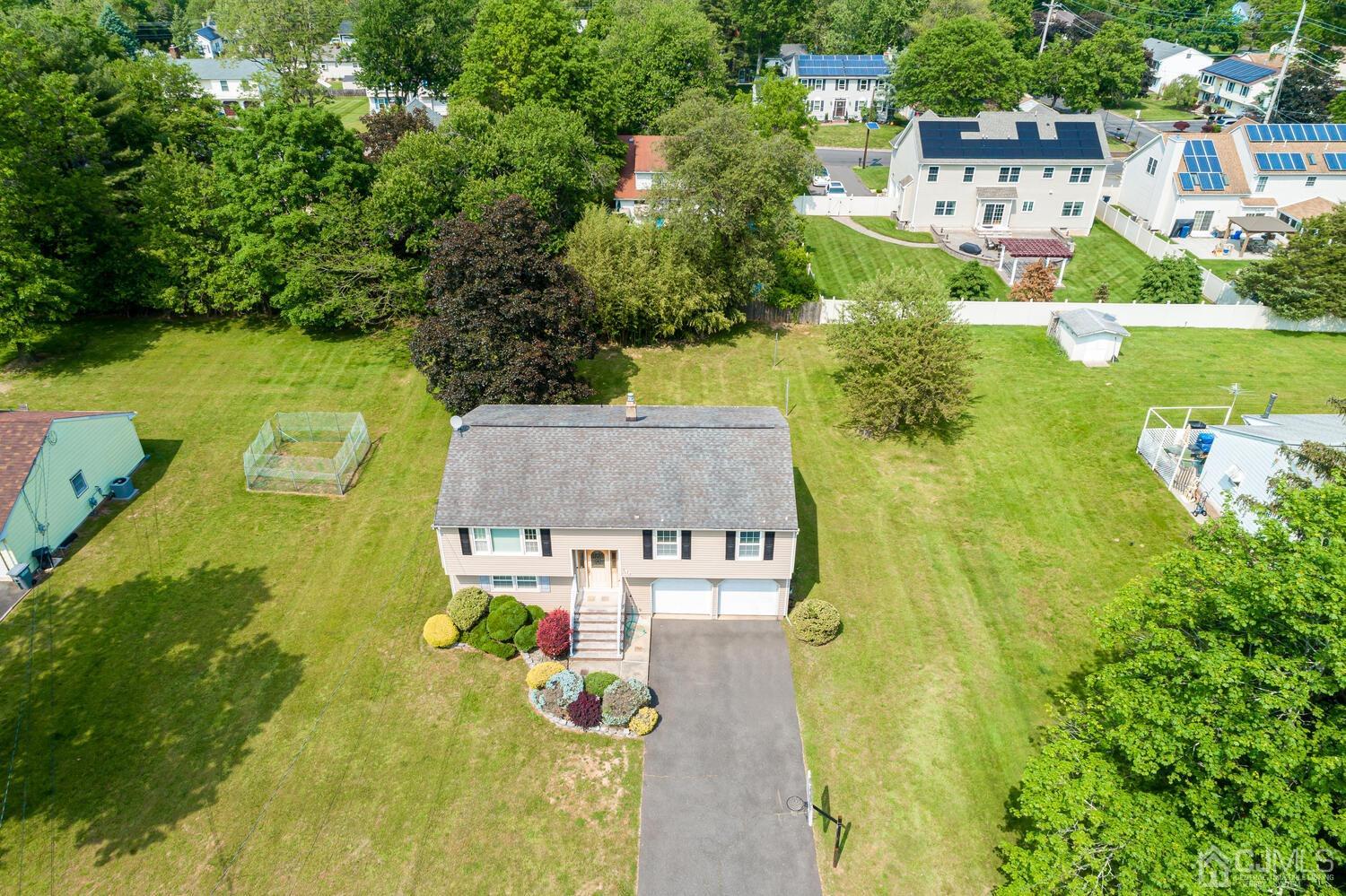 105 Hancock Road Piscataway, NJ 08854 - Photo 3 of 43 Gallery Image 3
