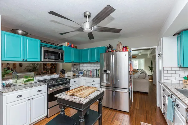 $4,300 | 91-206 Makahou Place, Kapolei, HI 96707