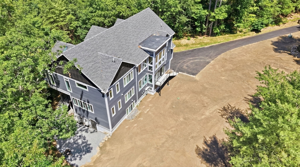 8 Mill Road Rowley, MA 01969 - Photo 4 of 42