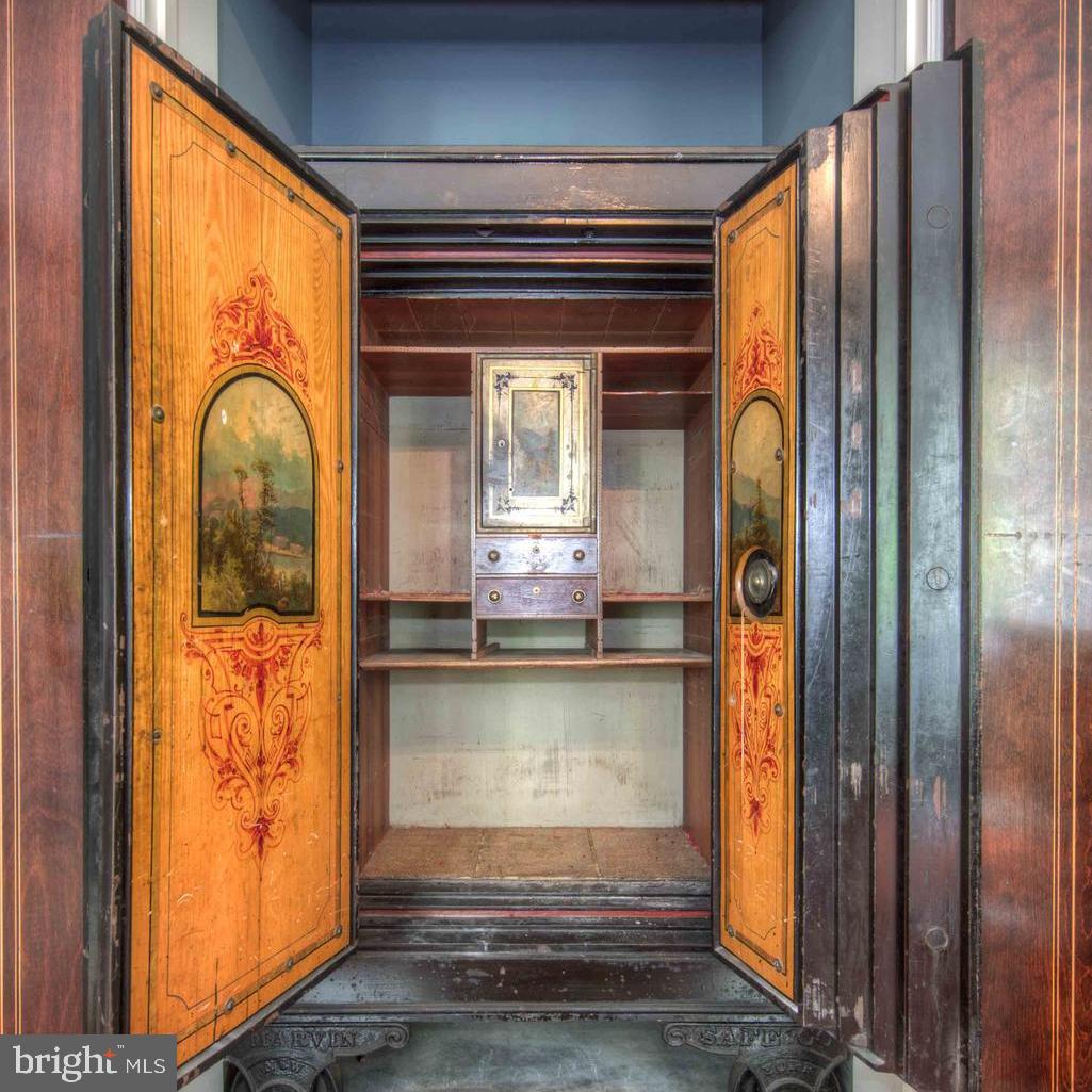 1018 Beech Road Wallingford, PA 19086 - Photo 12 of 66 Original safe in office