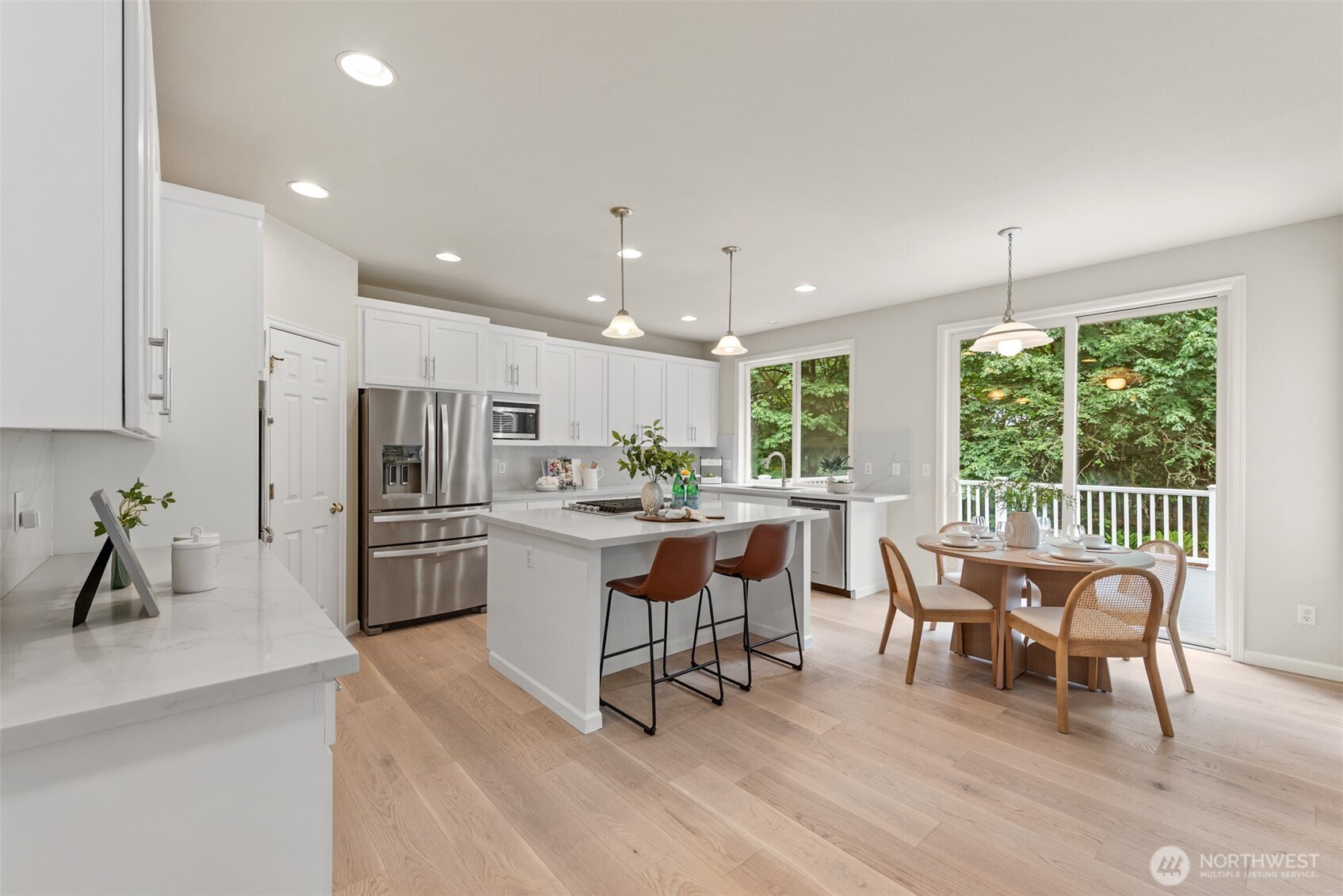 9118 Northeast 160th Place Bothell, WA 98011 - Photo 6 of 33