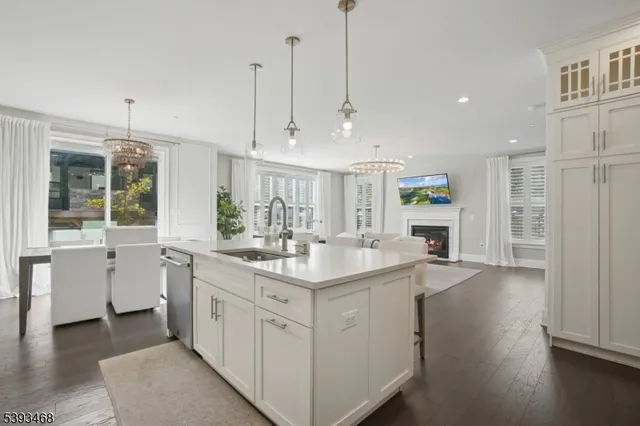 $1,499,000 | 2 Monmouth Road, Warren, NJ 07059