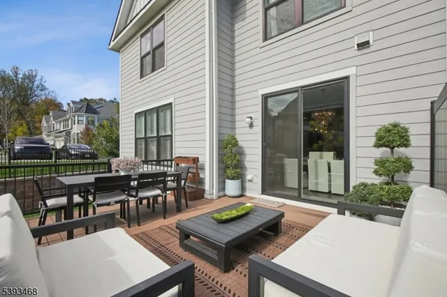 $1,499,000 | 2 Monmouth Road, Warren, NJ 07059