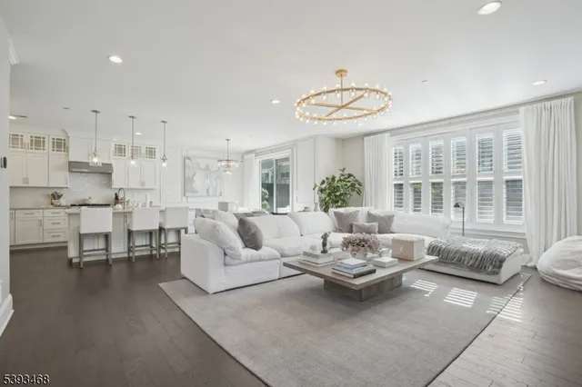 $1,499,000 | 2 Monmouth Road, Warren, NJ 07059