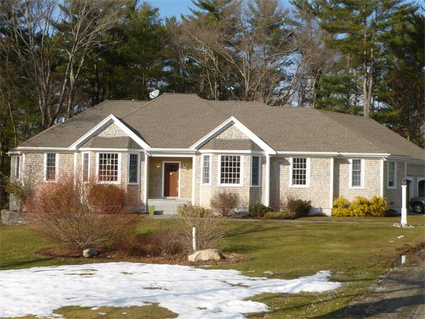 78 Clapp Road Scituate, MA 02066 - Photo 1 of 7 Gallery Image 1